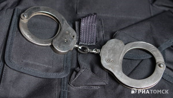 Полицейский из Стрежевого задержан по подозрению во взяточничестве