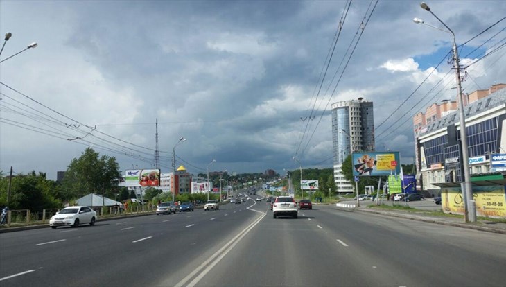 Сильный ветер и небольшой дождь ожидаются в Томске в среду