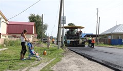 Губернатор: в Колпашеве нужно строить не только дороги, но и тротуары