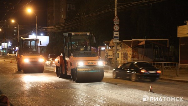 Прокуроры выявили мошенничество на 2 млн руб при ремонте томских дорог