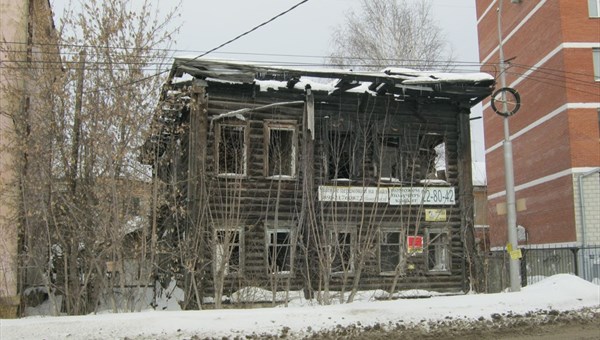 Мэрия Томска сдала в аренду деревянный дом-памятник на улице Беленца