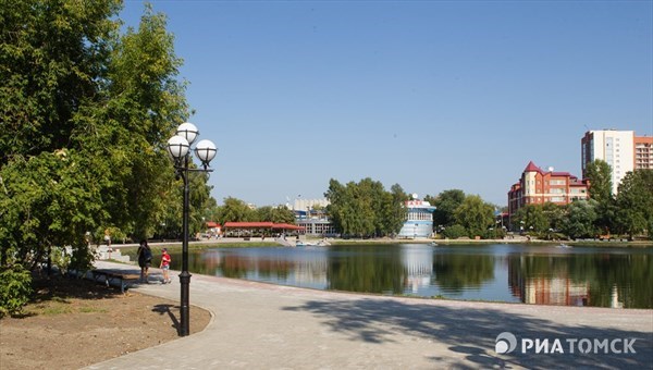 Дума Томска запретила выгул собак еще в двух скверах города