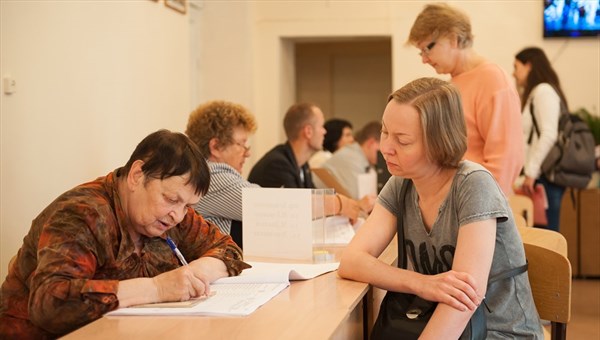 Менее трети избирателей в Томской области проголосовали к 18.00