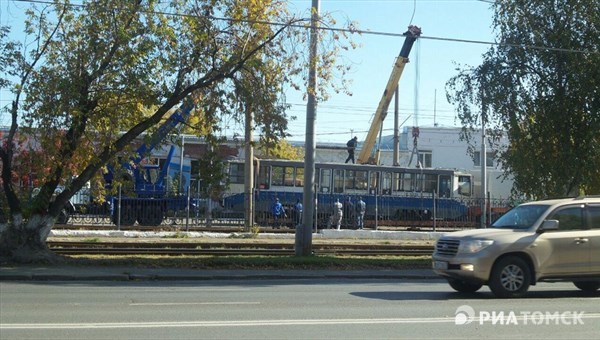 Подержанные московские трамваи приехали в Томск в ночь на субботу