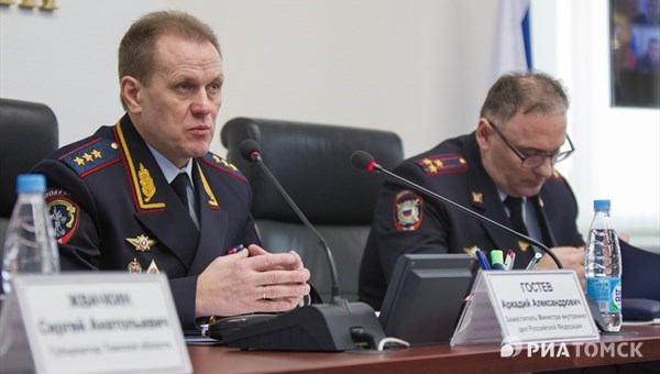 Замминистра посоветовал главе томского УМВД обойтись местными кадрами