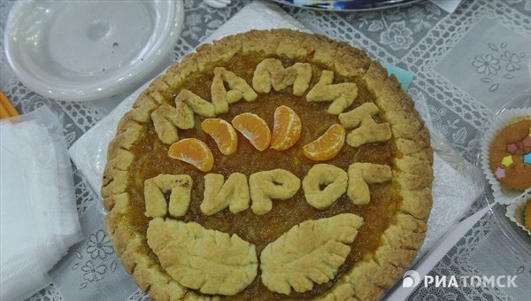 Томичи помогут семье погорельцев на празднике Мамины пироги в БКЗ