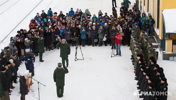 Призывники из Томска впервые отправились на службу в Росгвардию