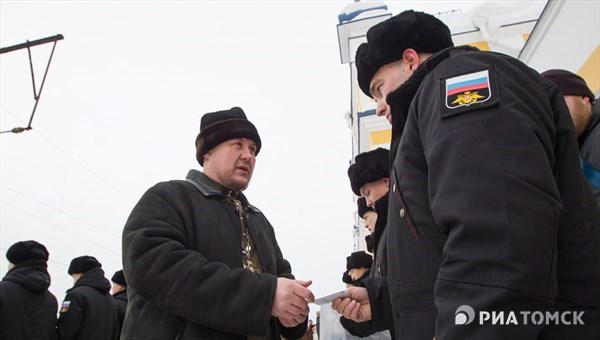 Призывники из Томска впервые отправились на службу в Росгвардию