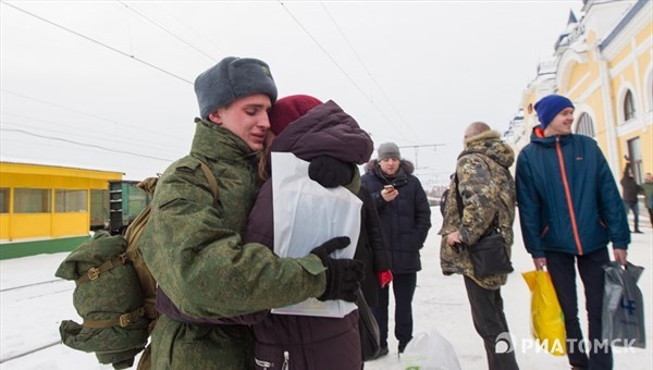 Призывники из Томска впервые отправились на службу в Росгвардию