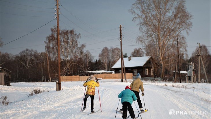 Уроки физкультуры на лыжах в школе Кисловки отменили для 1-7 классов