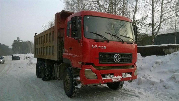 ГИБДД: грузовик в Томске повредил газовую магистраль
