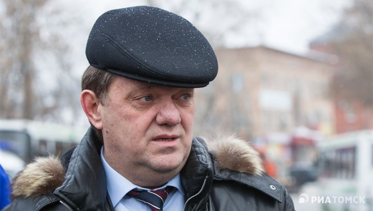 Мэр поручил усилить контроль за вывозом снега в Томске в праздники