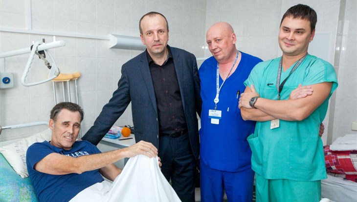Лидер Bad Boys Blue завершил лечение в Томске после аварии