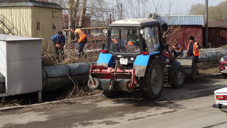 Энергетики убрали почти 100 кубометров мусора у теплотрасс Томска