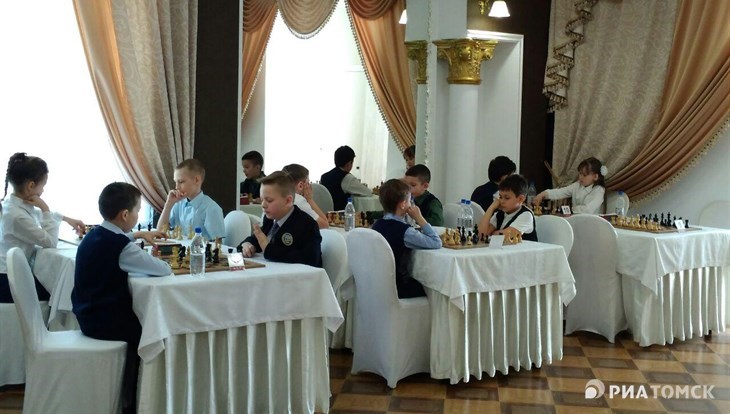 Первая за Уралом шахматная гостиная Дворковича открылась в Томске