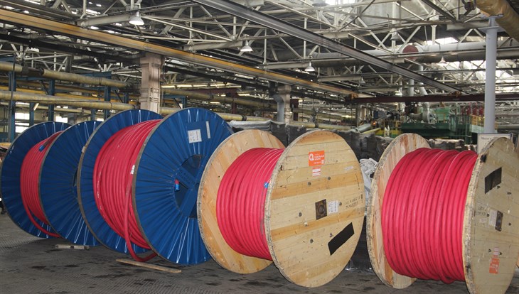 Томский Сибкабель увеличил производство кабелей для горняков на 20%