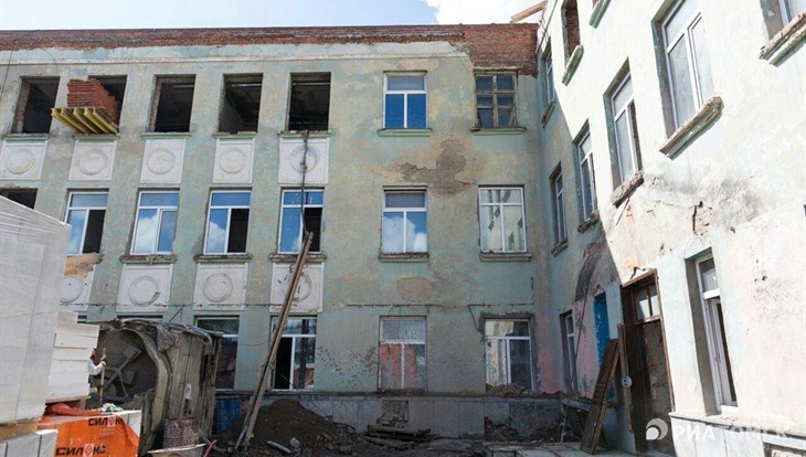 Подрядчик:постараемся завершить ремонт больницы в Кожевникове досрочно