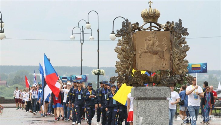 Первенство мира подводников открылось в Томске шествием спортсменов