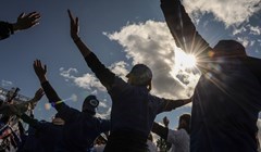 Пыль, голосовые и лень: что еще бесит томичей