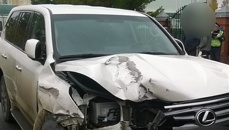 УВД: под Томском задержан водитель Lexus, совершивший пять ДТП подряд