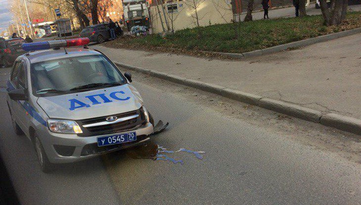 Машина ГИБДД столкнулась с иномаркой в Томске в понедельник