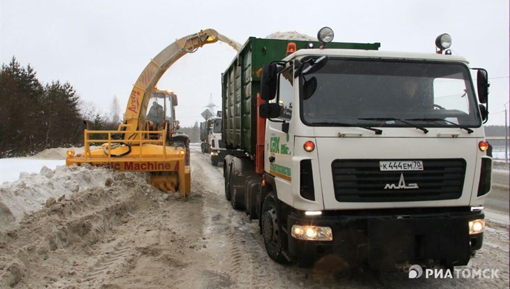 Черноус: деньги ТомскСАХа на вывоз снега скоро закончатся