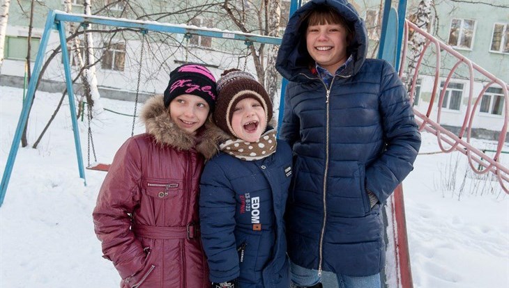 Меркурия и РИА Томск: ищем семью для Тани, Вики и Тимоши