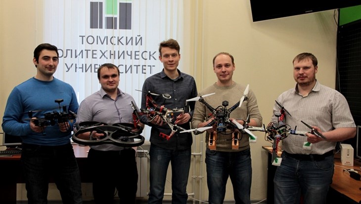 Разработчики ТПУ научат группу из 10 дронов летать без аварий