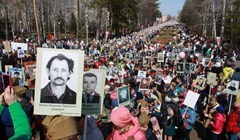 Около 50 тыс человек встали в колонну Бессмертного полка в Томске