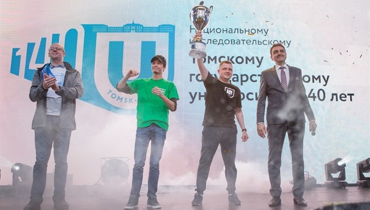 Студенты ИПМКН ТГУ получили Кубок Императорского университета