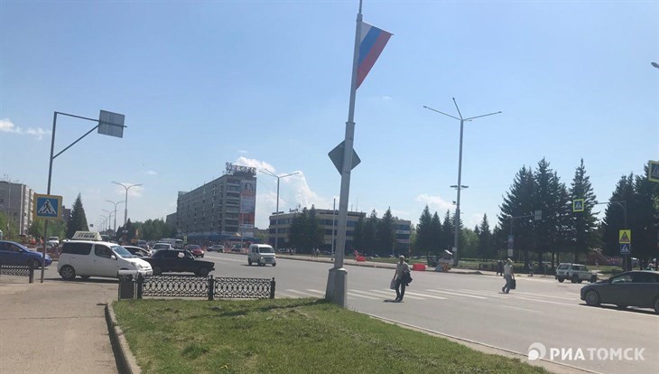 Почти 30 светофоров установят в июле на Театральной площади в Северске
