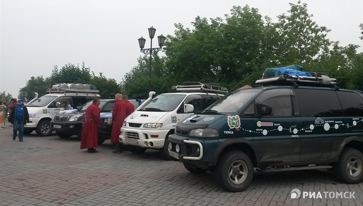 Казаки, уехавшие в Пекин по древнему маршруту, возвращаются в Томск