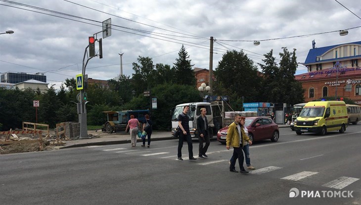 СМЭУ включило светофоры на перекрестке в центре Томска по просьбе мэра