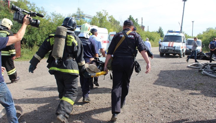 Спасатели потушили условный пожар на пассажирском теплоходе в Томске