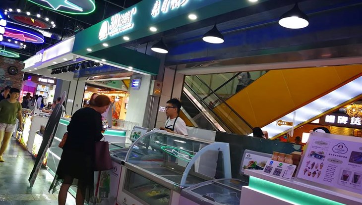 Первое кафе-мороженое под томским брендом открылось в Китае