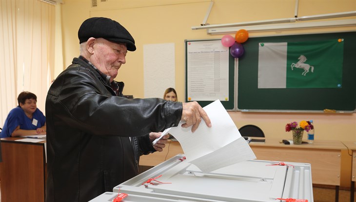 Более 60 тыс человек приняли участие в выборах мэра Томска на 18.00