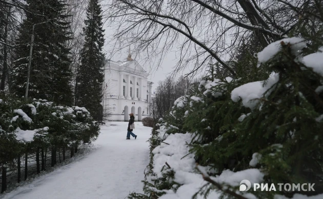 Российские вузы поддержали традицию ТГУ по раздаче 