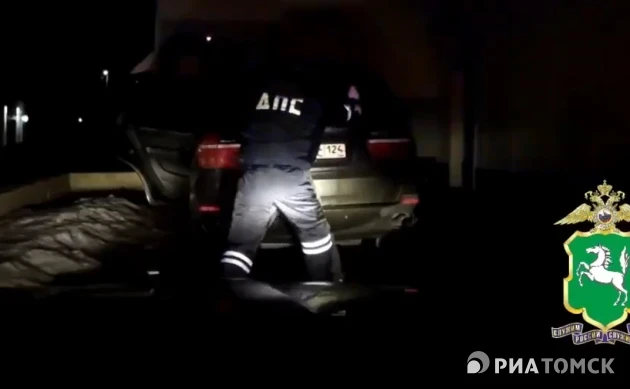 Водитель BMW получил 14 штрафов за ночную пьяную гонку по Томску